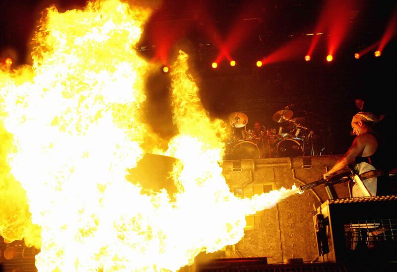 File:MT-Flamethrower-Guido Karp .jpg