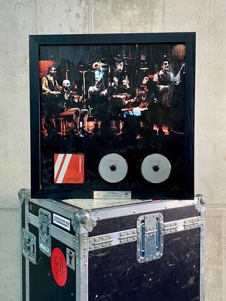 File:Paul Reise Multi-Platinum Germany.jpg