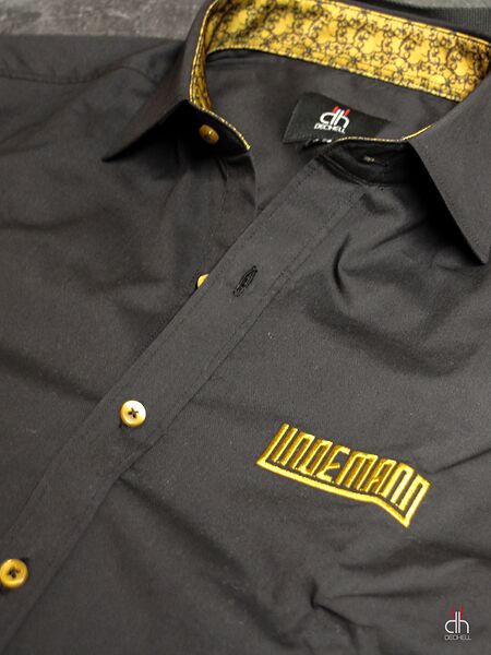 File:Dh Lindemann shirt-5UFNReOKIKYk6c.jpg