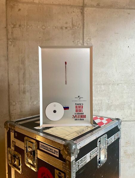File:Olli-Streichholz-DoublePlatinum-Russia.jpg