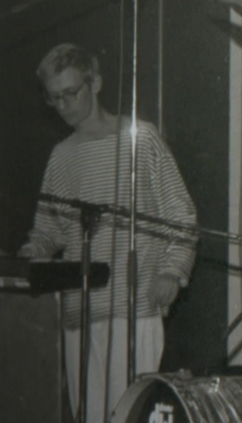 File:flake striped sweater.png